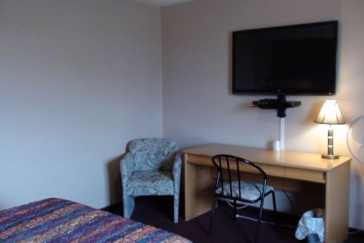 Room 9 of 22