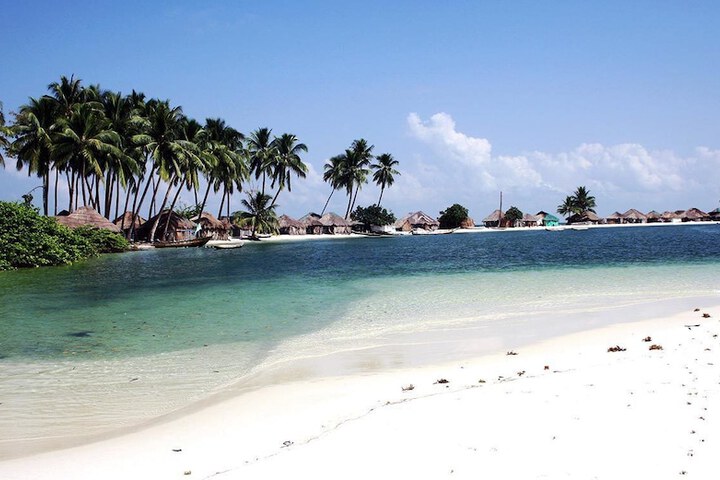 Beach 37 of 62