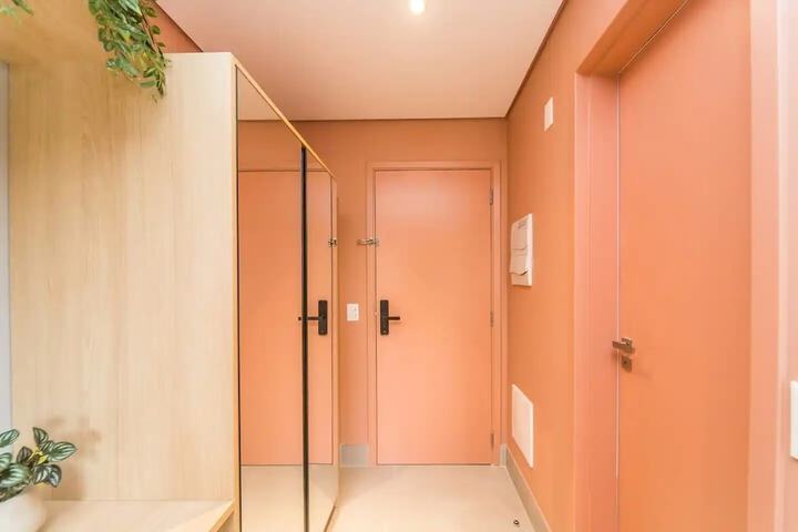 Room 83 of 156