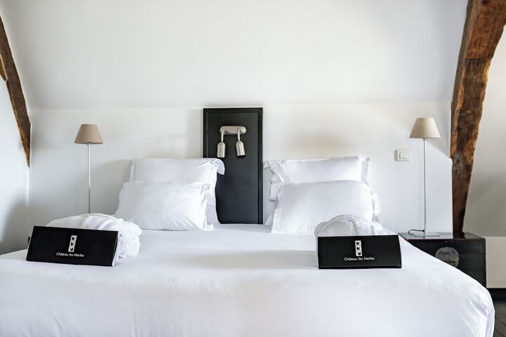 Room 40 of 115
