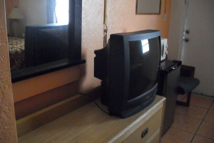 Room 18 of 62