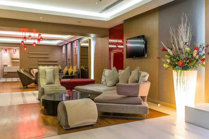 Guest Lobby