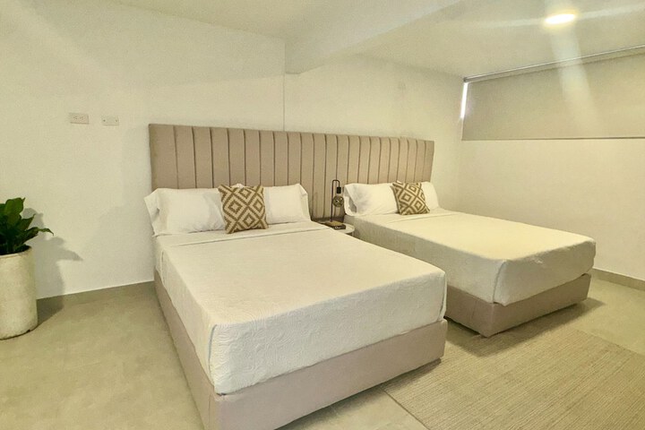Room 12 of 29