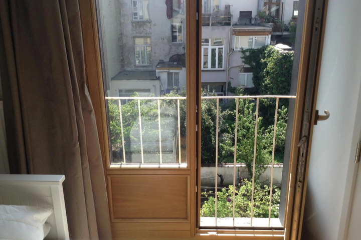 Terrace/Patio 7 of 13