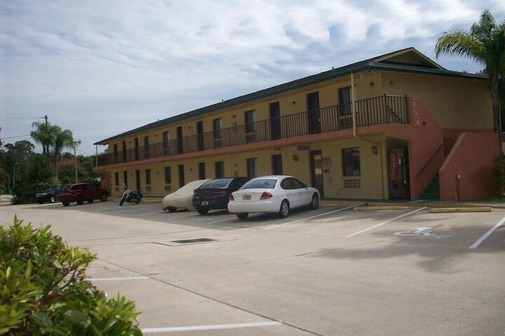 Property Grounds 22 of 24