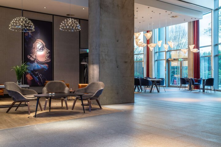 Hotel Lobby