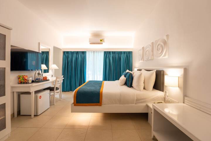 Room 6 of 45