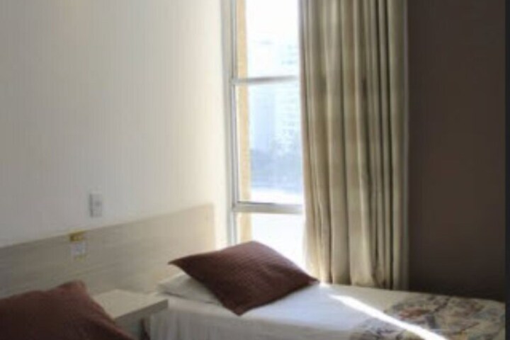 Room 14 of 117