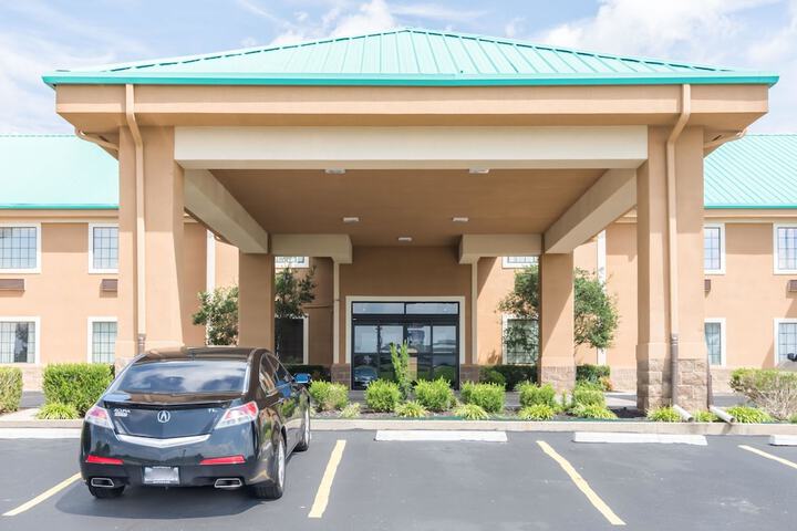 Hotel 45 of 48