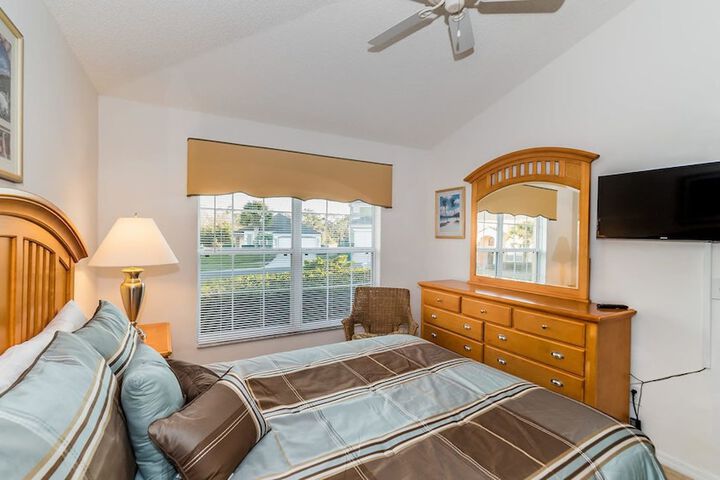 Room 8 of 29