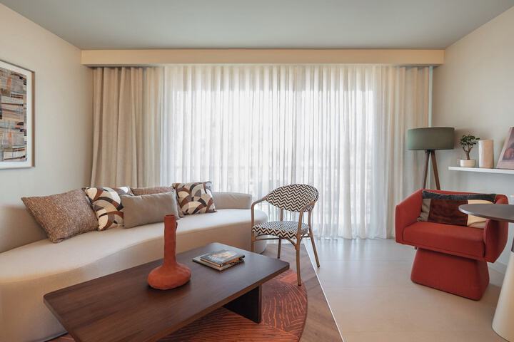 Room 21 of 112