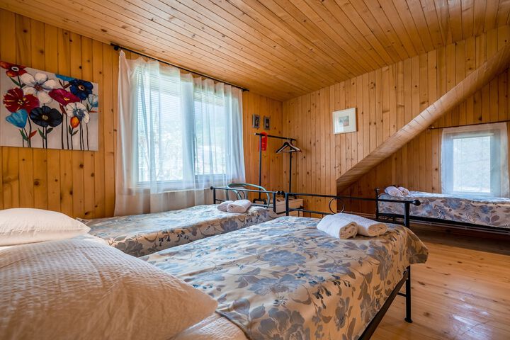 Room 24 of 59