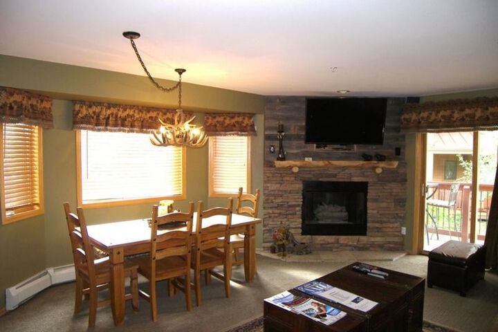 Room 8 of 25