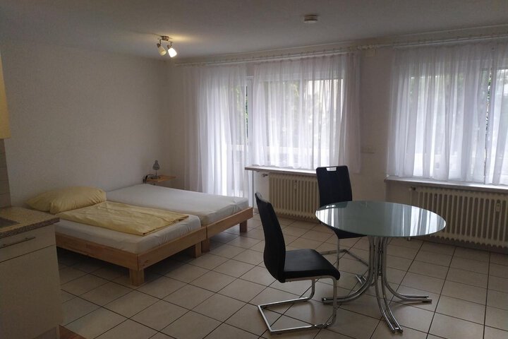 Room 16 of 43
