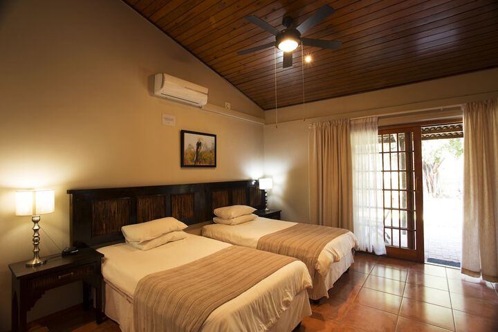 Room 6 of 49