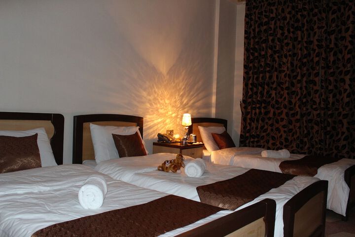 Room 15 of 44