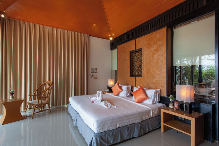 Room 20 of 100