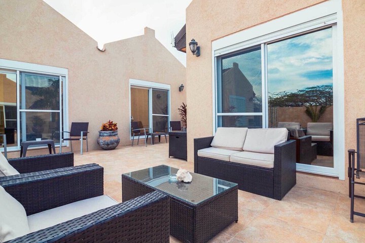 Terrace/Patio 30 of 37