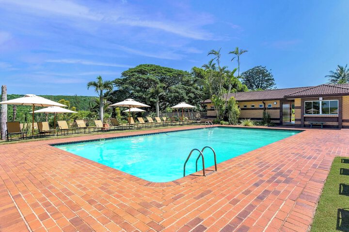 Hotel with Pool