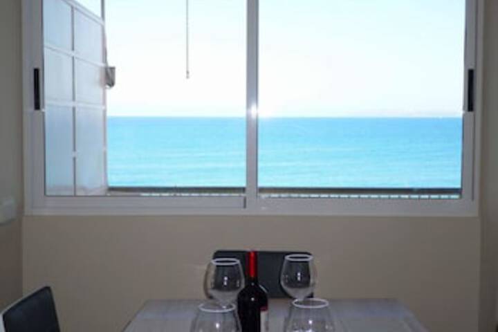 Room 4 of 11