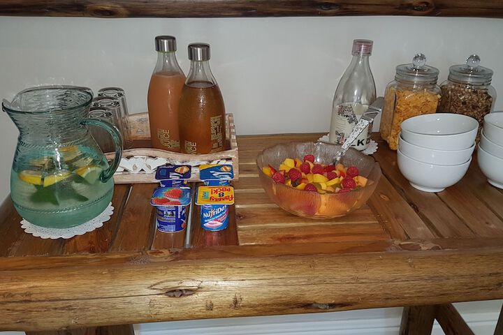 Breakfast/Coffee Service 36 of 50