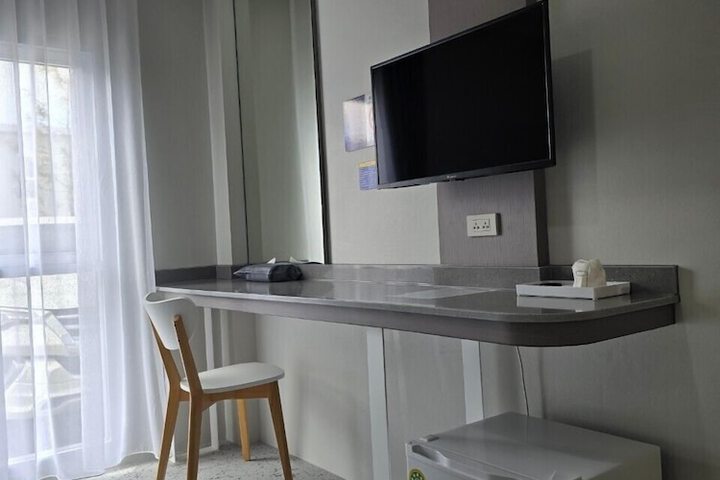 Room 14 of 85