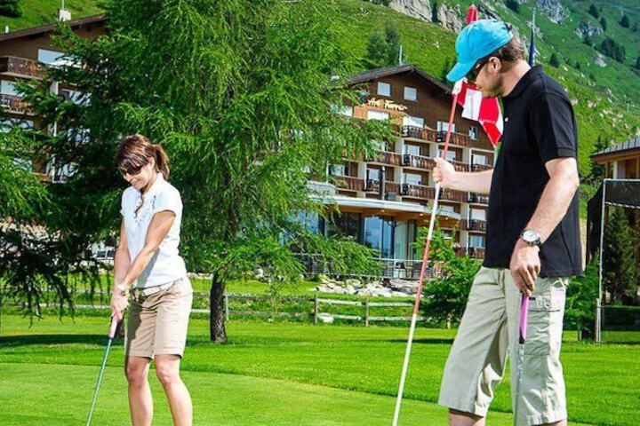 Golf 25 of 53