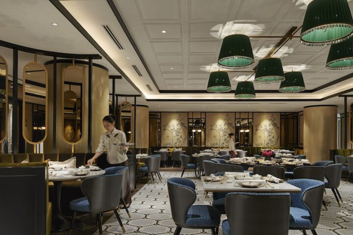 Dining 44 of 74