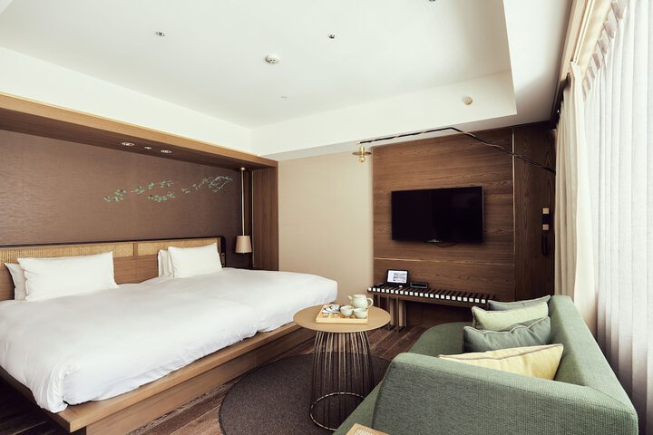 Room 32 of 135