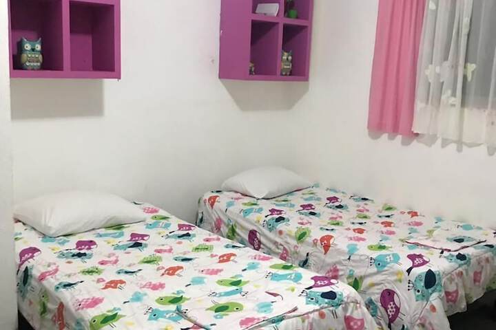 Room 6 of 16