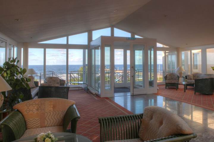 Lobby Entry