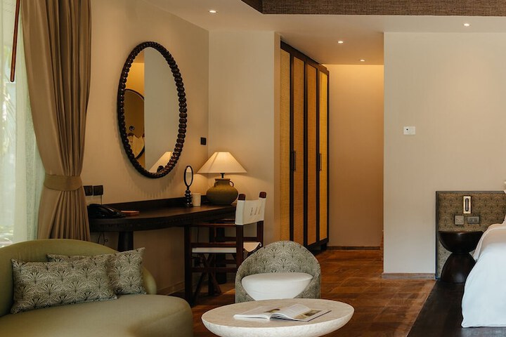 Room 15 of 92