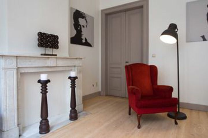Room 150 of 168