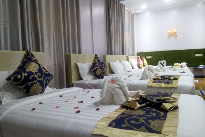 Room 15 of 25