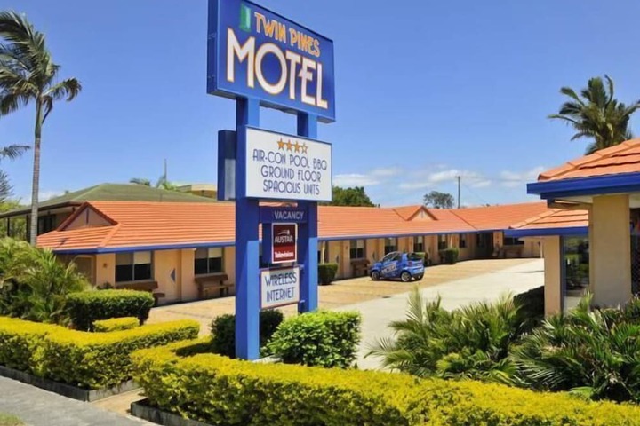Yamba Twin Pines Motel