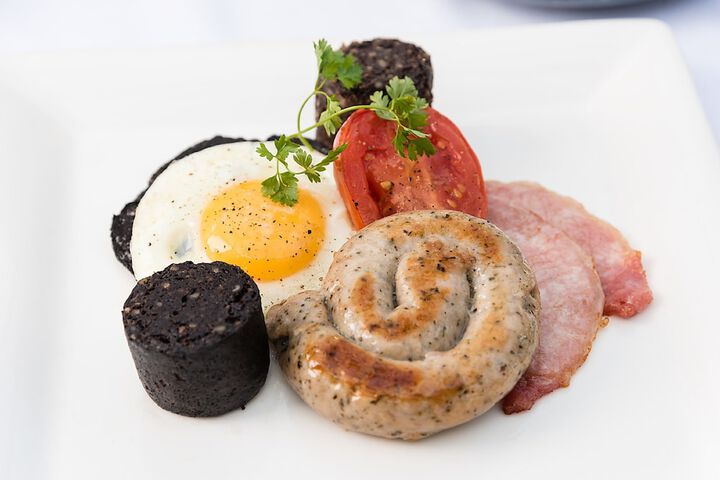 Breakfast/Coffee Service 125 of 160