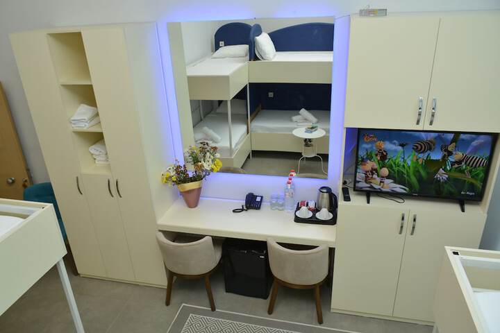 Room 61 of 115