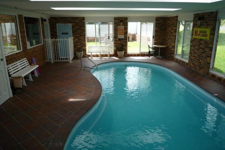 Hotel Pool