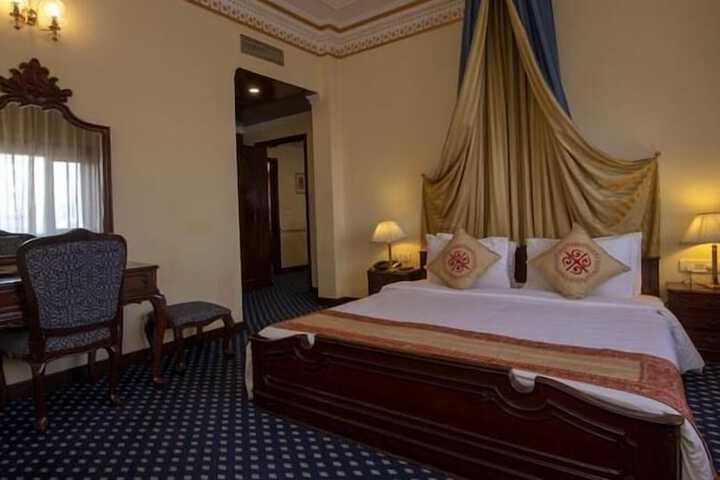 Room 19 of 59