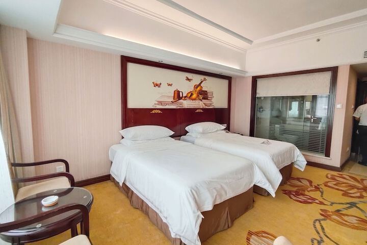 VN hotel -Guangdong Heyuan Hongxing road
