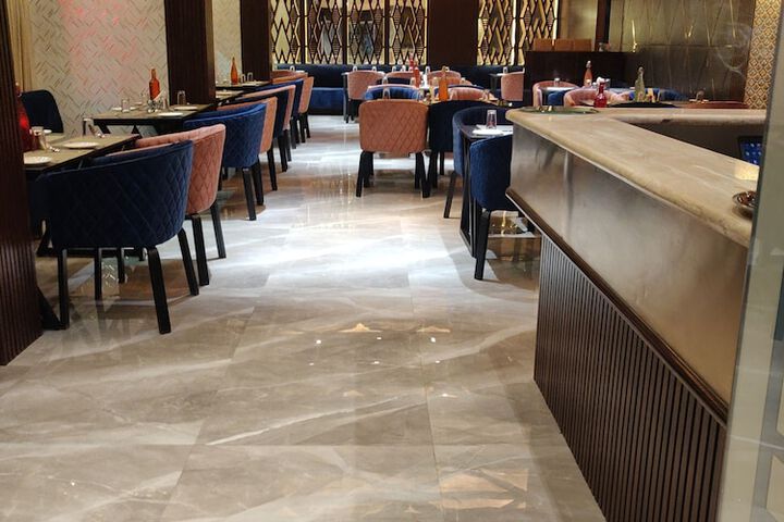 Dining 80 of 103