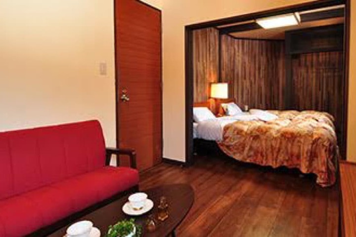 Room 10 of 110