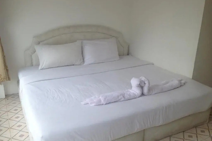 CHA-AM SEASIDE HOTEL