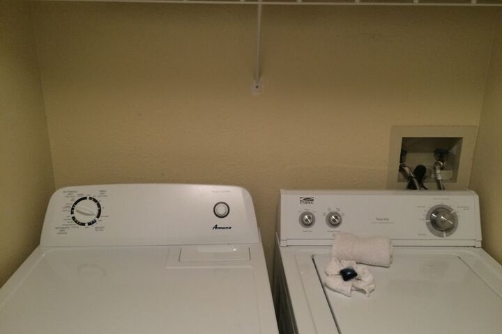 Room 141 of 195
