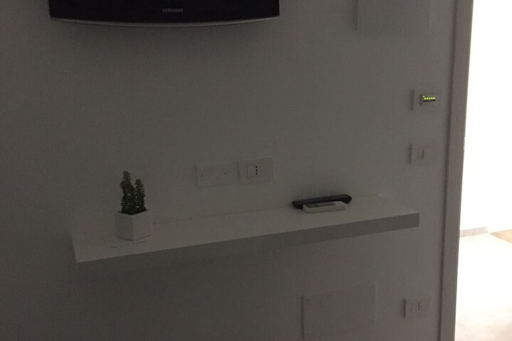 Room 25 of 53