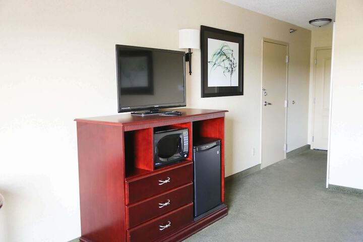 Room 16 of 44