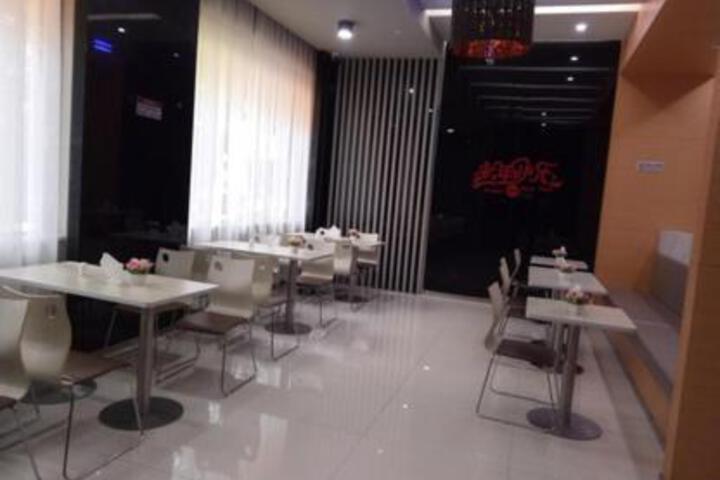 JUNYI Hotel Niongbo Xiangshan Bus Station
