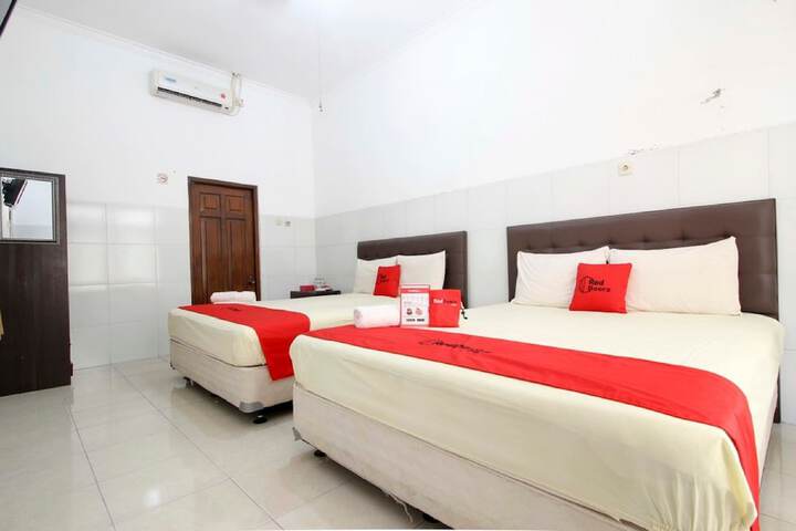 Room 14 of 23