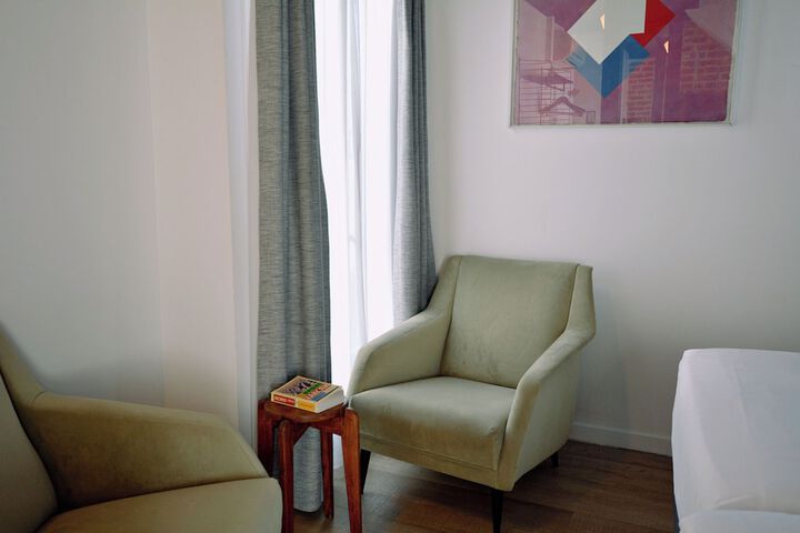 Room 72 of 109
