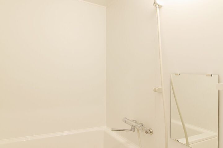 Room 144 of 219